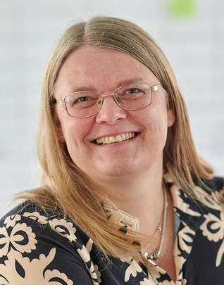 Foto af afdelingschef Rikke Steensbjerre Møller fra Afdeling for Epilepsigenetik og Personlig Medicin på Epilepsihospitalet Filadelfia