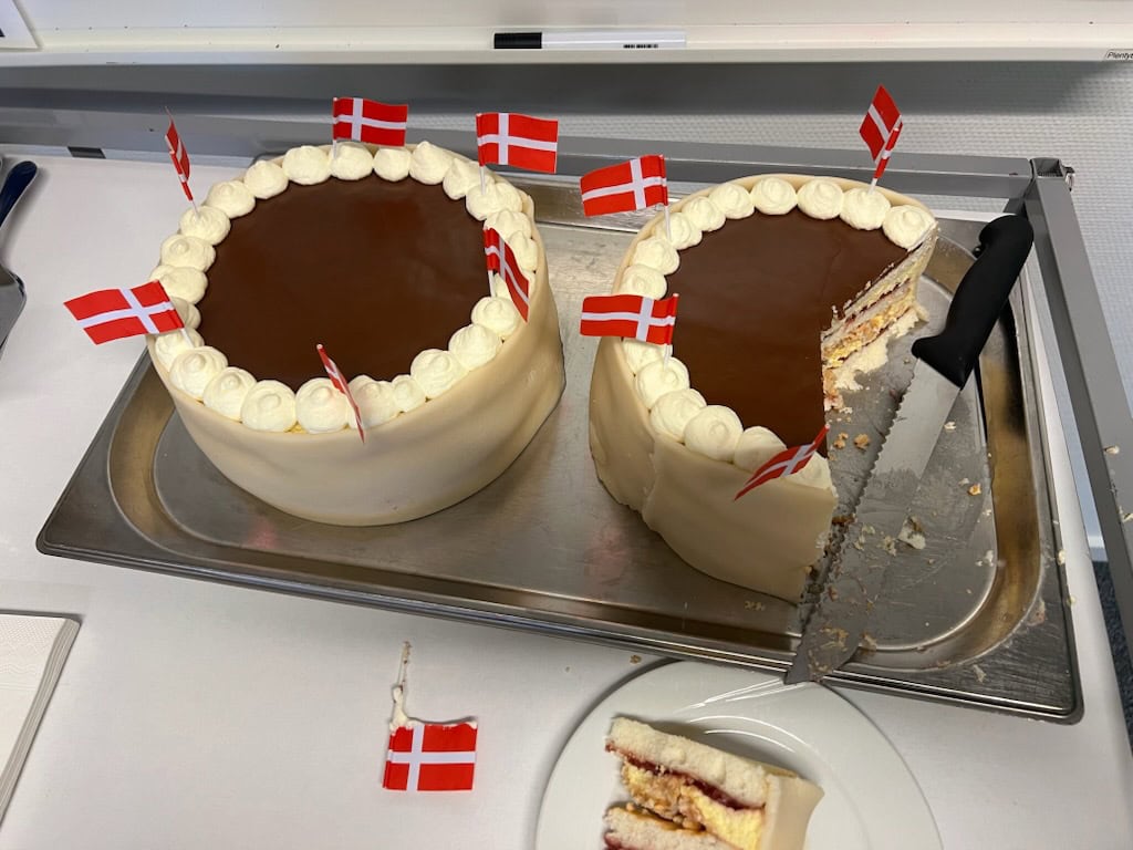Othello lagkage til fejring af Filadelfias 129 år